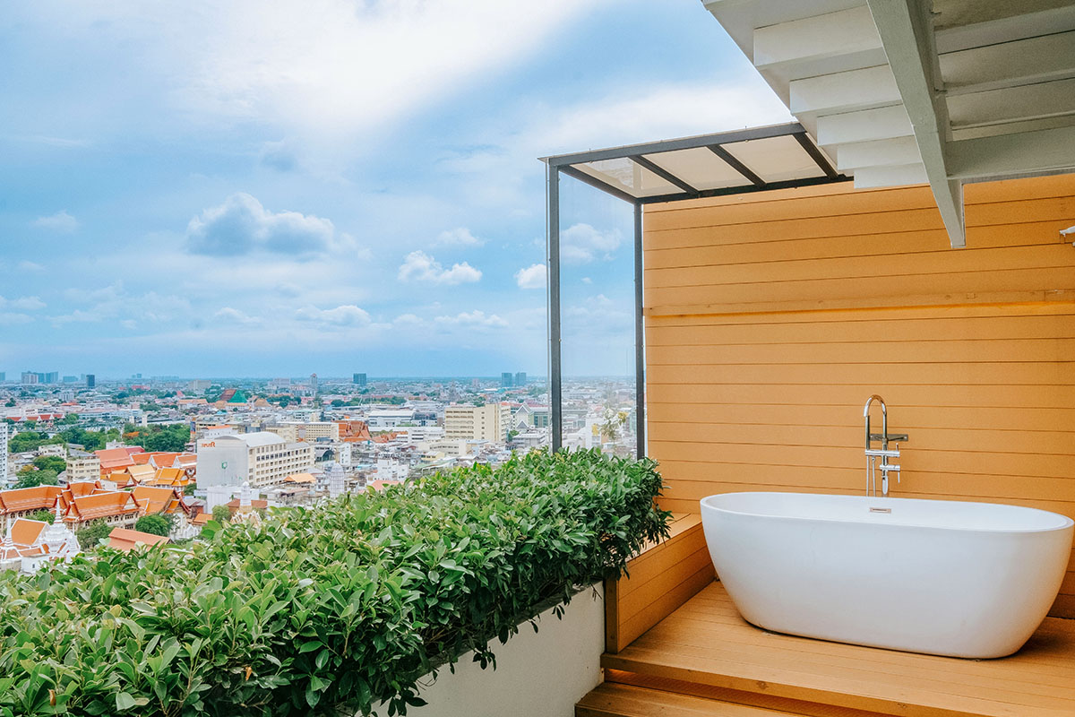 JACUZZUI SUITE WITH BALCONY-8