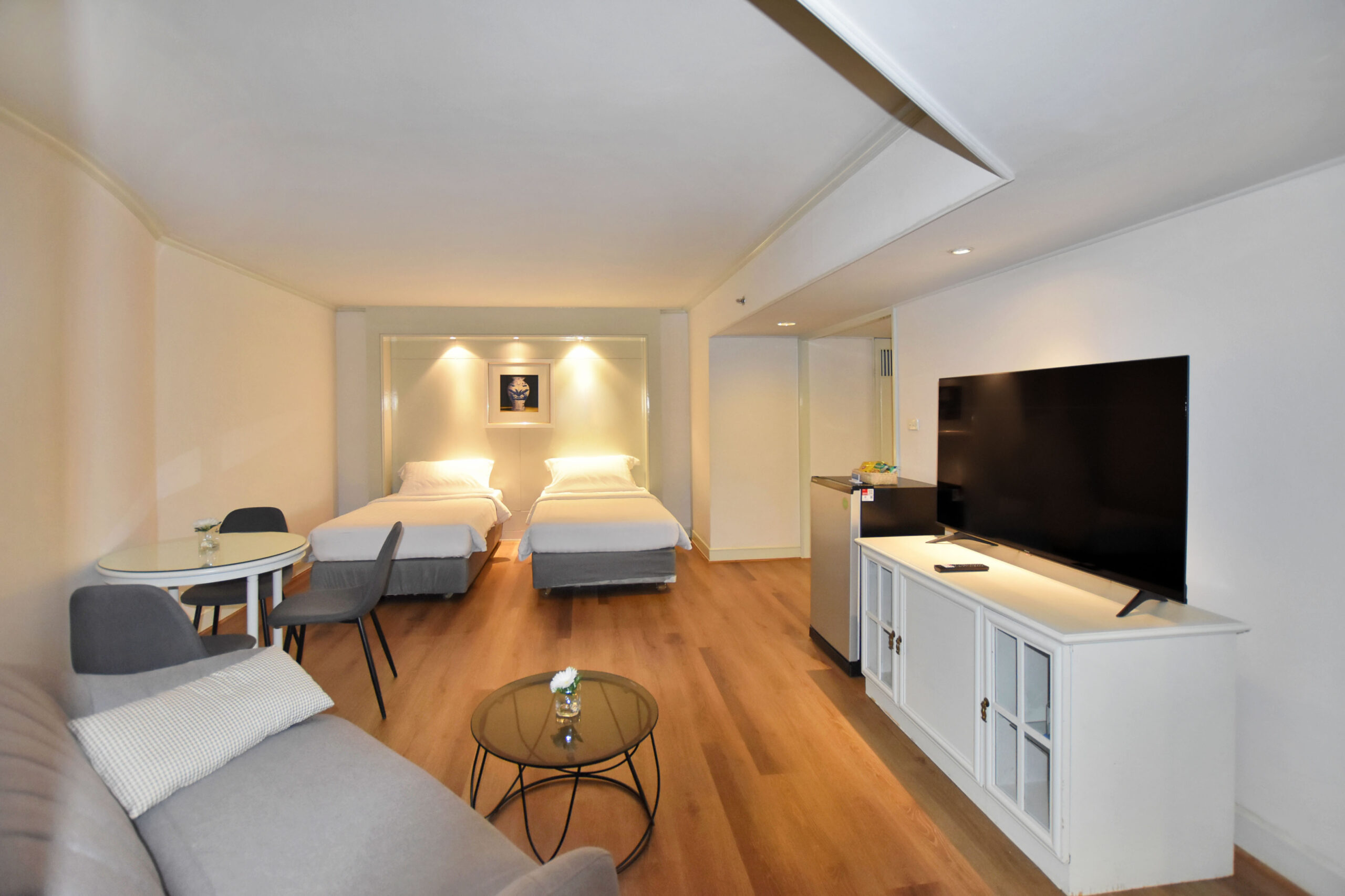 Fam Suite City 12