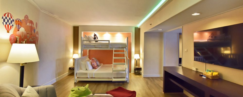 FAMILY-CLUB-SUITE-5-PERSON-6