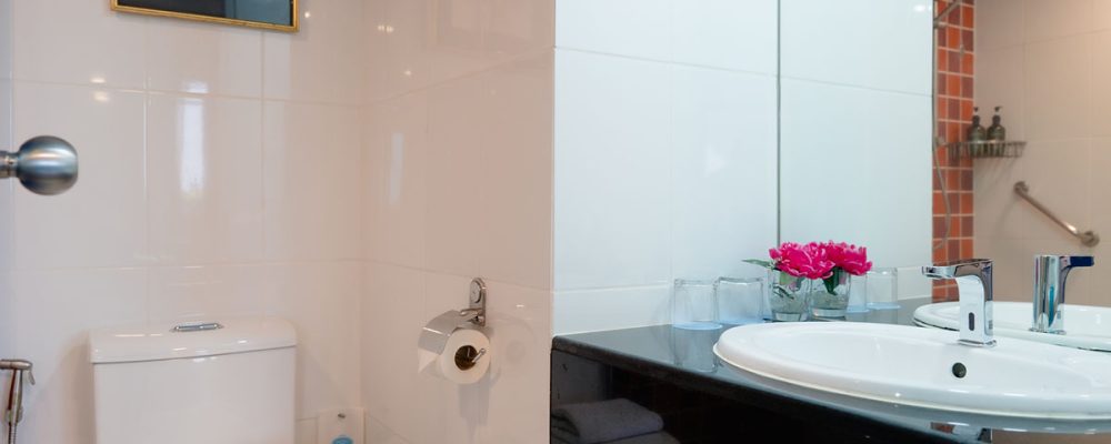 JACUZZUI SUITE WITH BALCONY-7